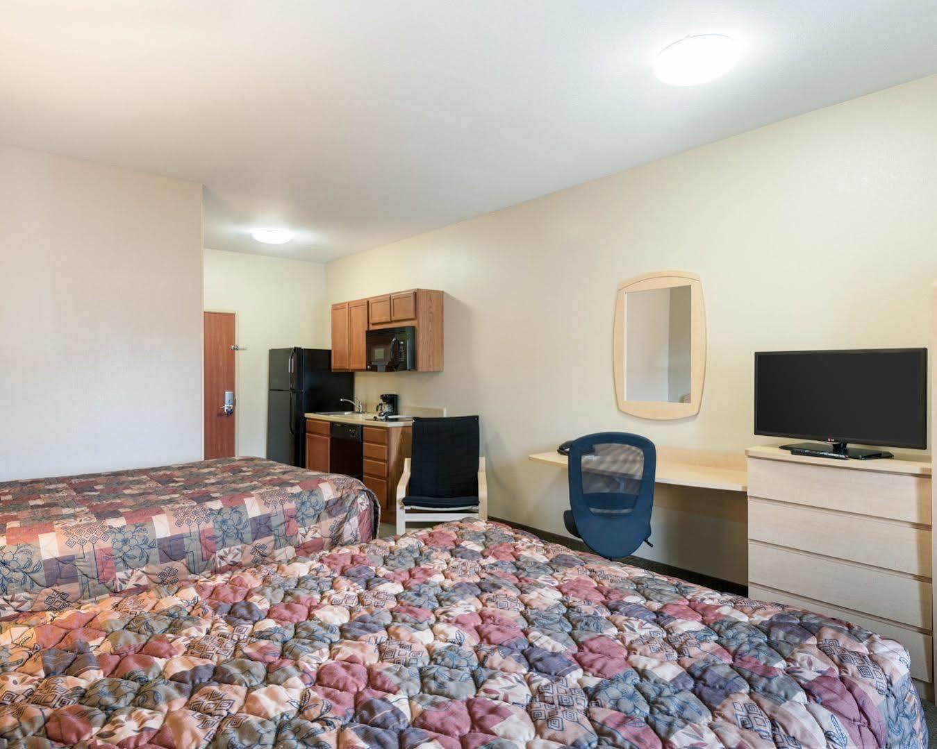 Suburban Studios Моргантаун Экстерьер фото